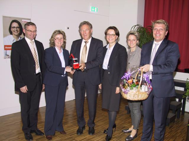 Staatssekretr Norbert Barthle sprach beim CDU Kreisparteitag in Rosenfeld. Das Bild zeigt von links: Norbert Lins MdEP, Drte Conradi, Staatssekretr Norbert Barthle MdB,  Staatssekretrin Annette Widmann-Mauz MdB, Dr. Nicole Hoffmeister-Kraut und Thomas