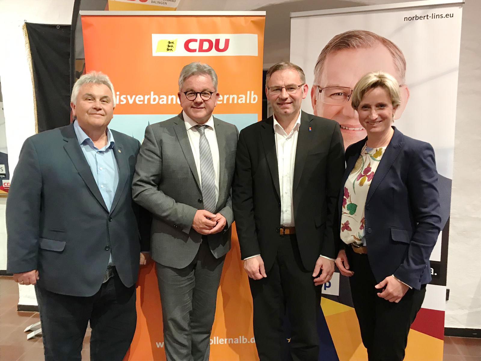 Auf dem Foto v.l.n.r Joachim Rebholz, Vorsitzender CDU-Stadtverband Balingen Guido Wolf, MdL, Minister fr Justiz und Europa Norbert Lins, MdEP Dr. Nicole Hoffmeister-Kraut, MdL, Wirtschaftsministerin